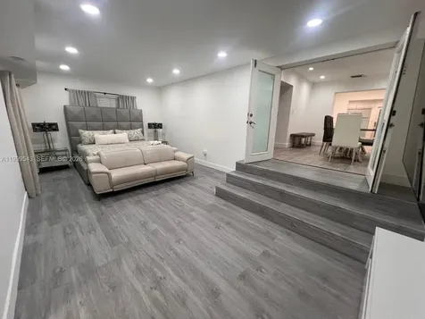 3675 SW 26th Street Miami FL 33133