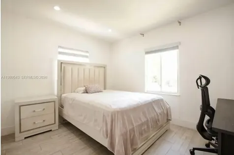 3675 SW 26th Street Miami FL 33133