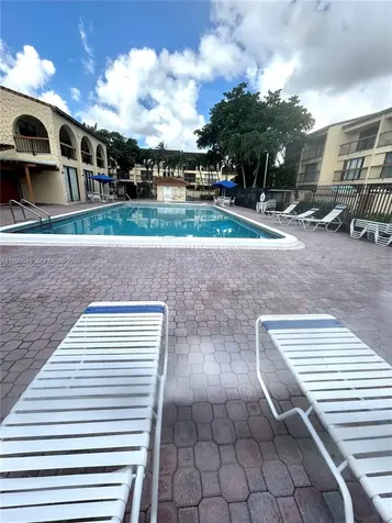 4056 Sierra Terrace Sunrise FL 33351