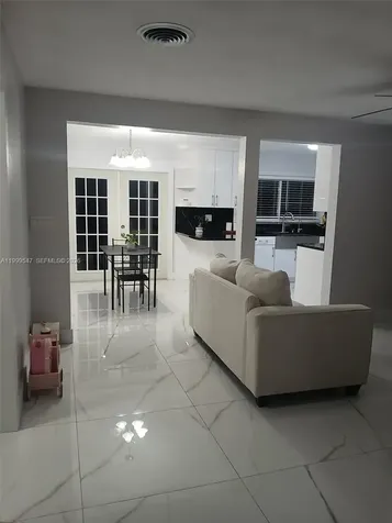 2211 New Jersey Road Lakeland FL 33803