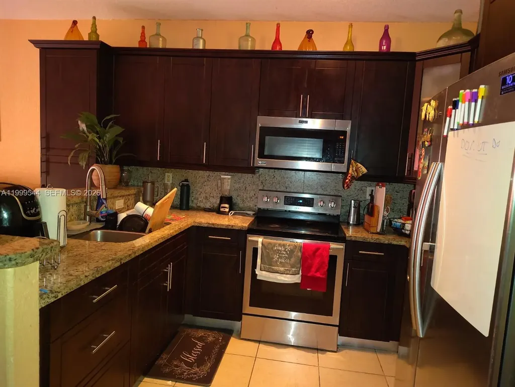 7736 NW 197 Lane Hialeah FL 33015