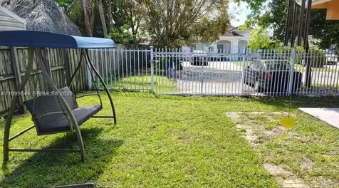 7736 NW 197 Lane Hialeah FL 33015
