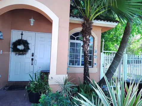 7736 NW 197 Lane Hialeah FL 33015