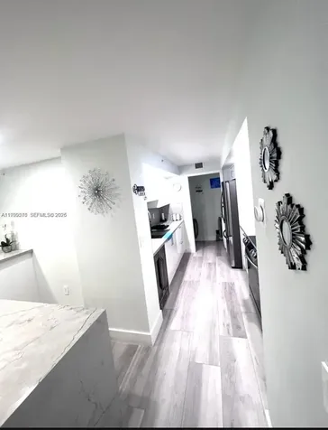 6917 Collins Avenue Miami Beach FL 33141