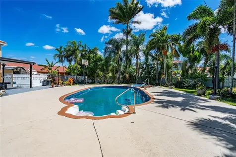 13790 SW 174th Street Miami FL 33177