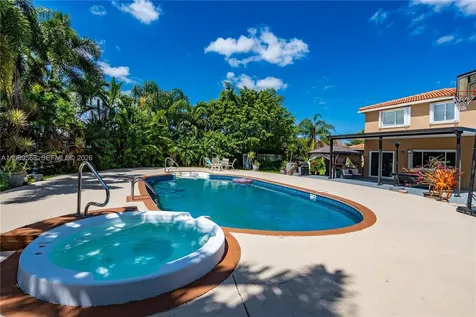 13790 SW 174th Street Miami FL 33177