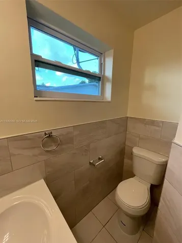 1850 N 27th Avenue Hollywood FL 33020