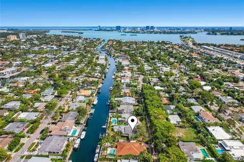 1925 Keystone Boulevard North Miami FL 33181