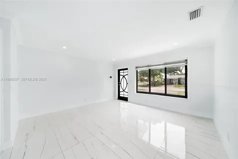 2401 SW 45th Avenue Fort Lauderdale FL 33317