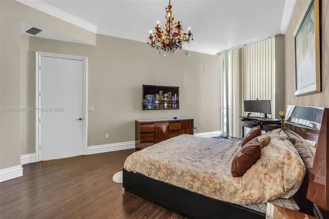 16001 Collins Avenue Sunny Isles Beach FL 33160