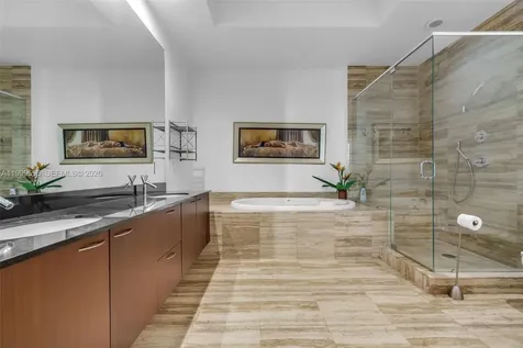 16001 Collins Avenue Sunny Isles Beach FL 33160