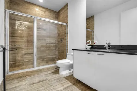 16001 Collins Avenue Sunny Isles Beach FL 33160