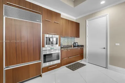 16001 Collins Avenue Sunny Isles Beach FL 33160