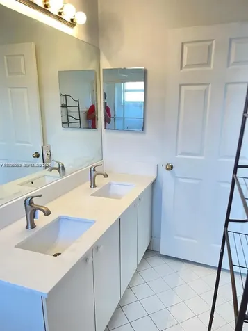 8784 SW 213th Lane Cutler Bay FL 33189