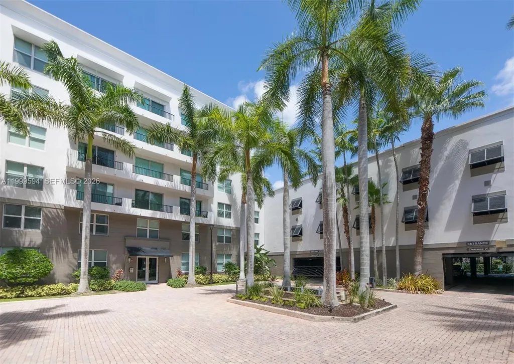 2401 NE 65th Street Fort Lauderdale FL 33308