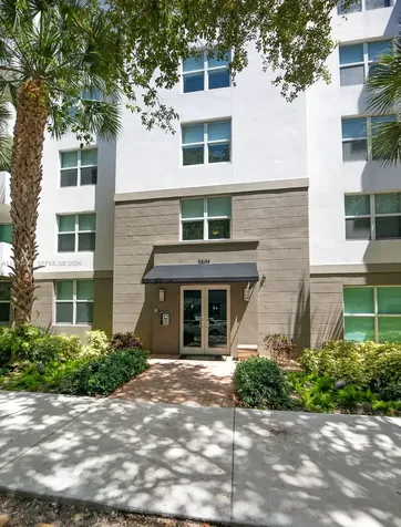 2401 NE 65th Street Fort Lauderdale FL 33308