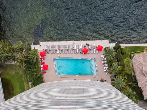 2602 E Hallandale Beach Boulevard Hallandale Beach FL 33009