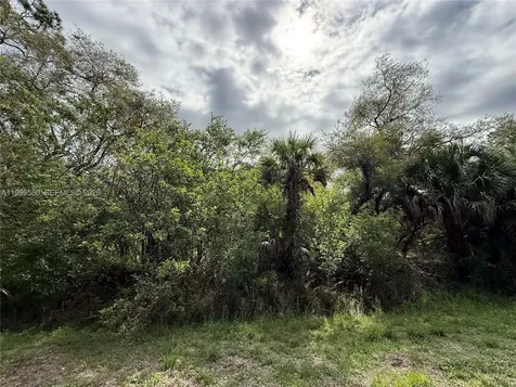 775 N Zambria Street Clewiston FL 33440