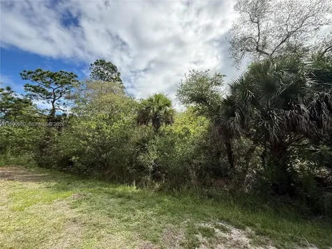 775 N Zambria Street Clewiston FL 33440