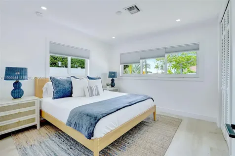 1050 SE 5th Court Pompano Beach FL 33060