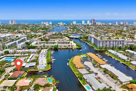 1050 SE 5th Court Pompano Beach FL 33060