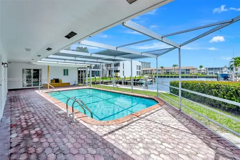 1050 SE 5th Court Pompano Beach FL 33060
