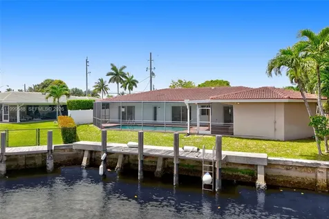 1050 SE 5th Court Pompano Beach FL 33060