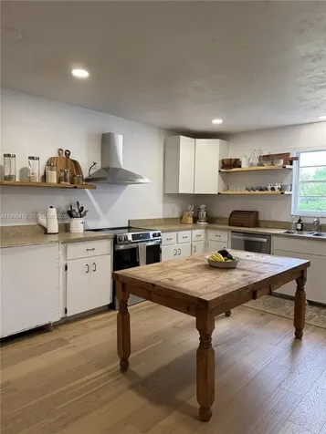 625 Whippoorwill Terrace West Palm Beach FL 33411