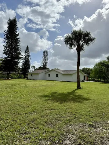 625 Whippoorwill Terrace West Palm Beach FL 33411