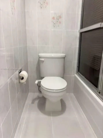 16909 N Bay Road Sunny Isles Beach FL 33160