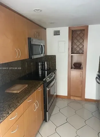 900 Bay Drive Miami Beach FL 33141