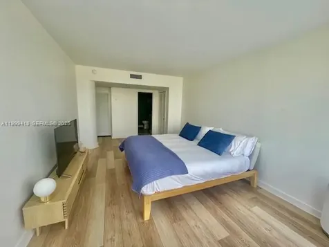 900 Bay Drive Miami Beach FL 33141