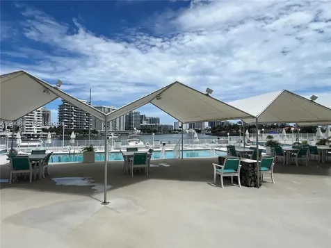 900 Bay Drive Miami Beach FL 33141