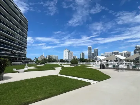 900 Bay Drive Miami Beach FL 33141