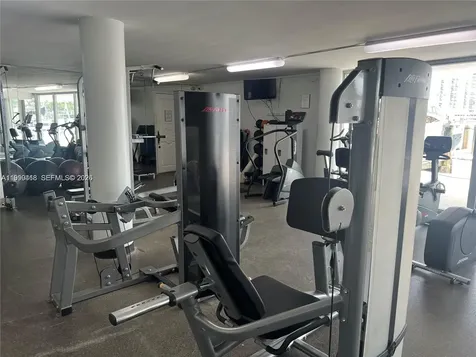 900 Bay Drive Miami Beach FL 33141