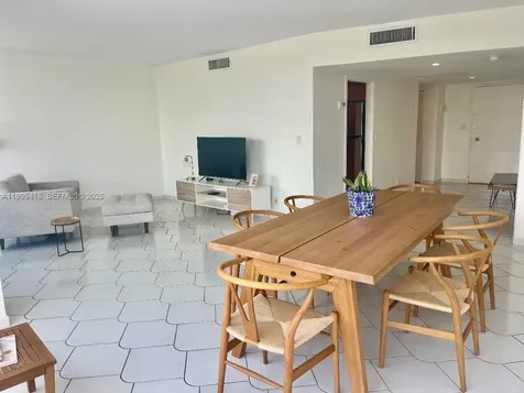 900 Bay Drive Miami Beach FL 33141