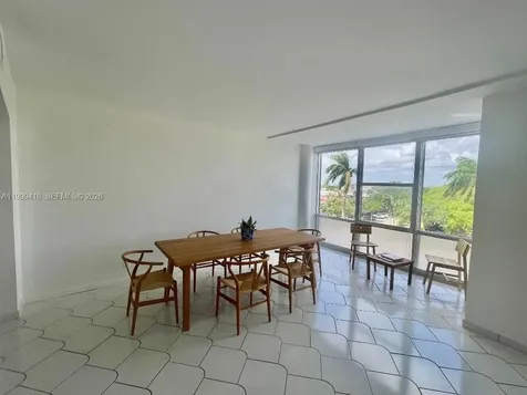 900 Bay Drive Miami Beach FL 33141