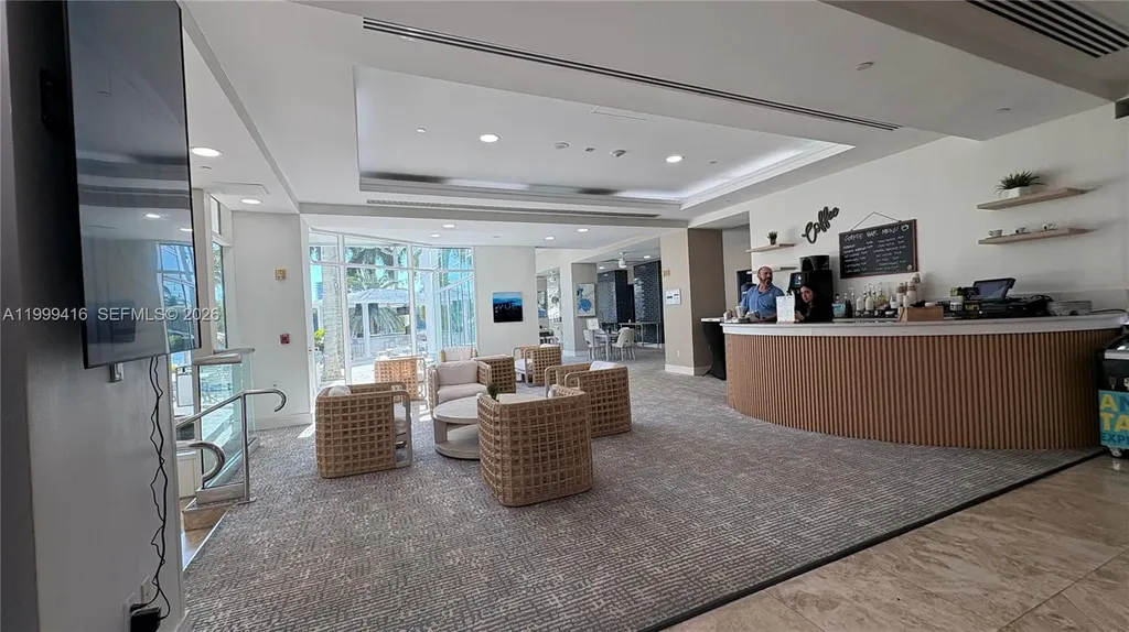 2670 E Sunrise Boulevard Fort Lauderdale FL 33304