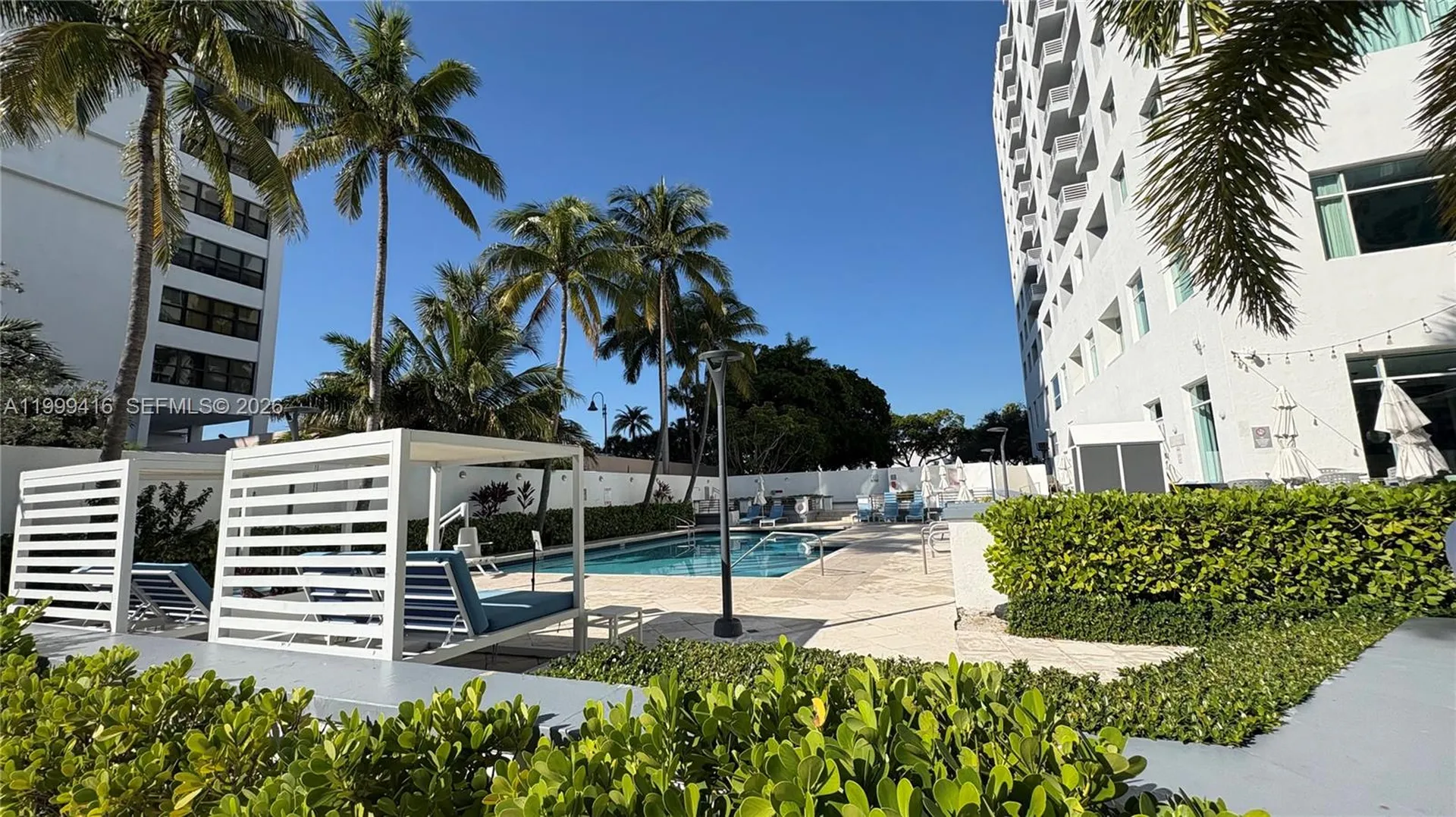 2670 E Sunrise Boulevard Fort Lauderdale FL 33304