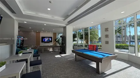 2670 E Sunrise Boulevard Fort Lauderdale FL 33304