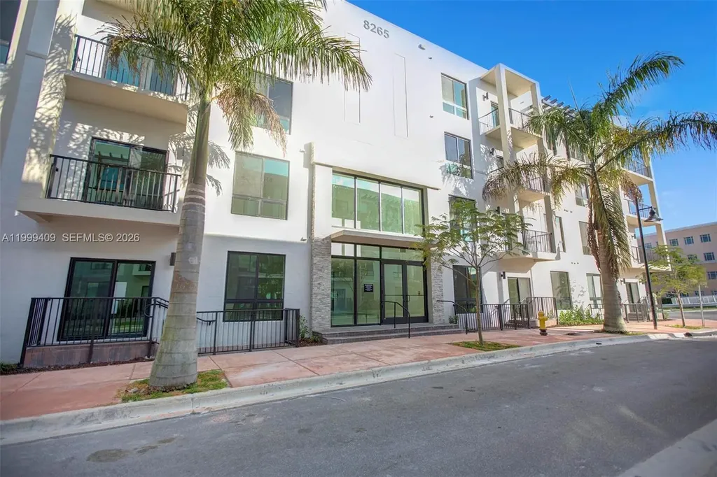 8265 NW 41st Street Doral FL 33166