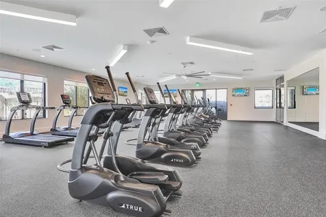 8265 NW 41st Street Doral FL 33166