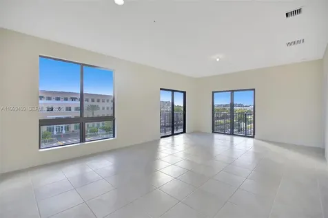 8265 NW 41st Street Doral FL 33166