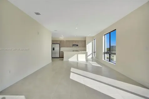 8265 NW 41st Street Doral FL 33166