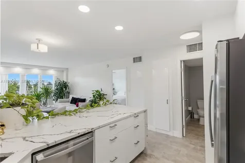 340 Sunset Drive Fort Lauderdale FL 33301
