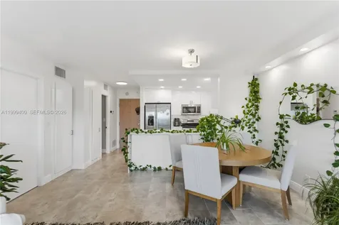 340 Sunset Drive Fort Lauderdale FL 33301