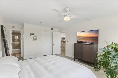 340 Sunset Drive Fort Lauderdale FL 33301