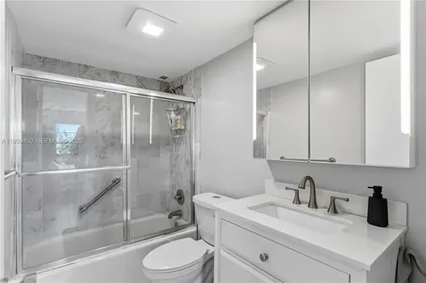 340 Sunset Drive Fort Lauderdale FL 33301