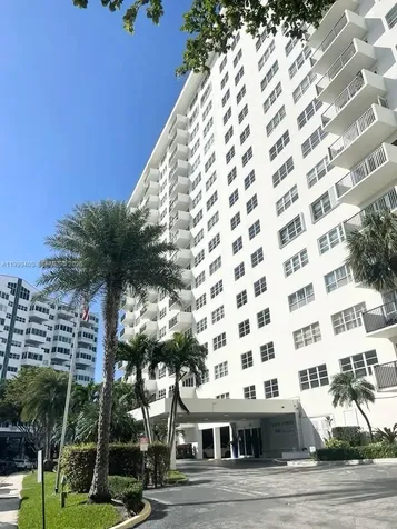 340 Sunset Drive Fort Lauderdale FL 33301