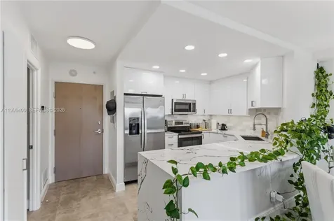 340 Sunset Drive Fort Lauderdale FL 33301